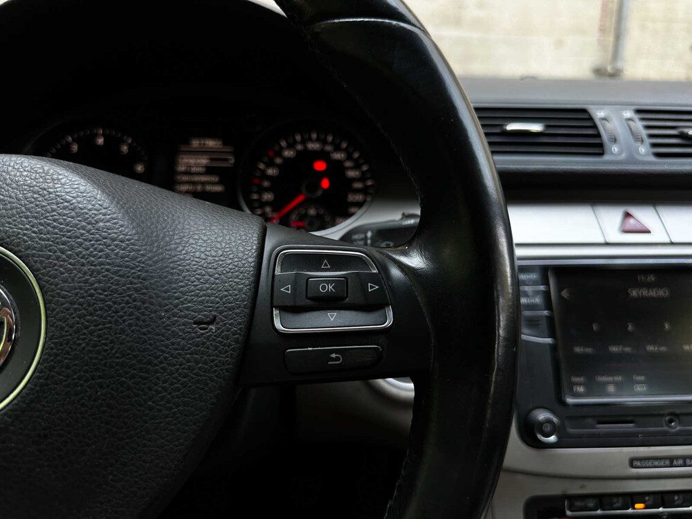 Volkswagen Passat Variant 1.4 TSI Comfl BlueMotion 122pk 2010 (Origineel-NL), 86-LFP-6