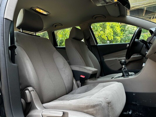 Volkswagen Passat Variant 1.4 TSI Comfl BlueMotion 122pk 2010 (Origineel-NL), 86-LFP-6
