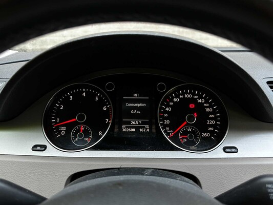 Volkswagen Passat Variant 1.4 TSI Comfl BlueMotion 122 PS 2010 (Original-NL), 86-LFP-6