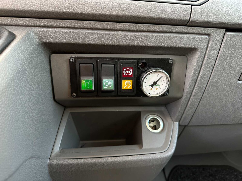 Volkswagen Crafter 50 2.0 TDI L4 DLDC Highline Dubbelcabine 177pk 2019 (Origineel-NL) Automaat, V-120-VL