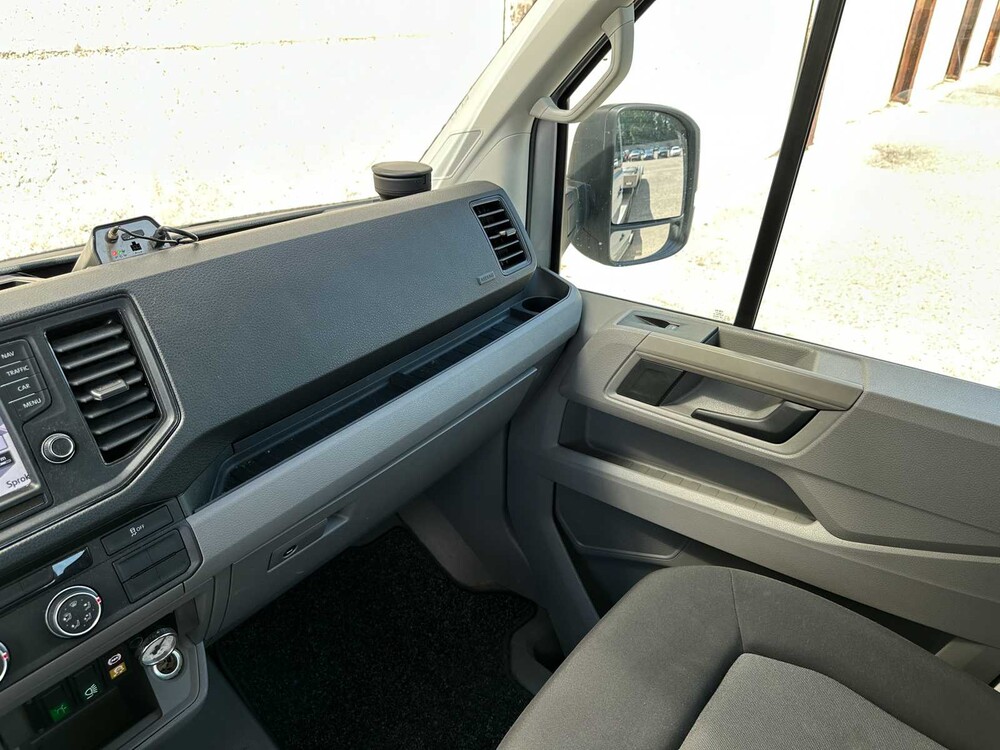 Volkswagen Crafter 50 2.0 TDI L4 DLDC Highline Dubbelcabine 177pk 2019 (Origineel-NL) Automaat, V-120-VL