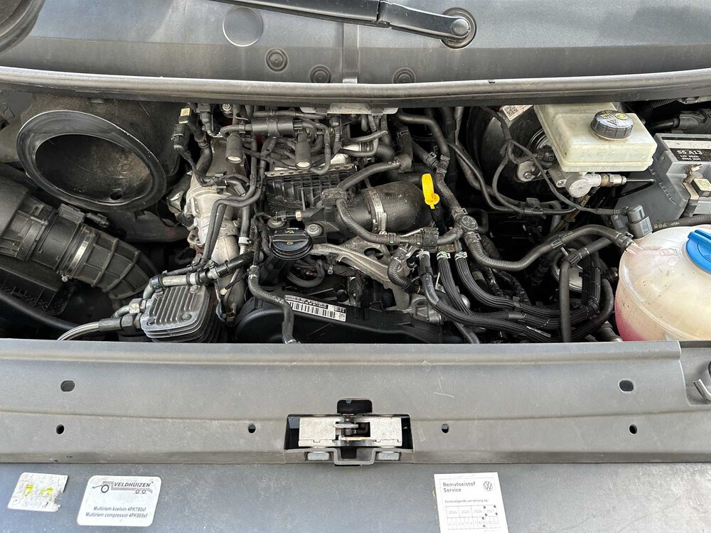 Volkswagen Crafter 50 2.0 TDI L4 DLDC Highline Double Cab 177hp 2019 (Original-NL) Automatic, V-120-VL