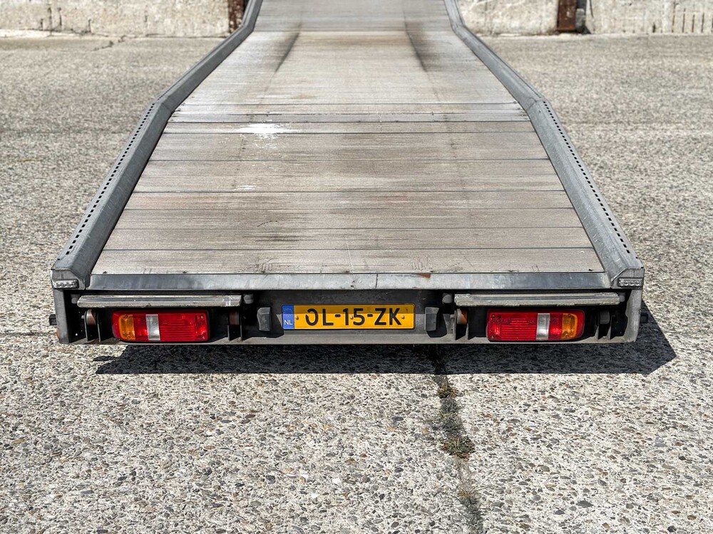 Volkswagen Crafter 50 2.0 TDI L4 DLDC Highline Double Cab 177hp 2019 (Original-NL) Automatic, V-120-VL