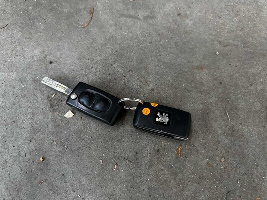Peugeot 3008 1,6 THP ST 156 PS 2011 (Original-NL), 09-PTJ-7