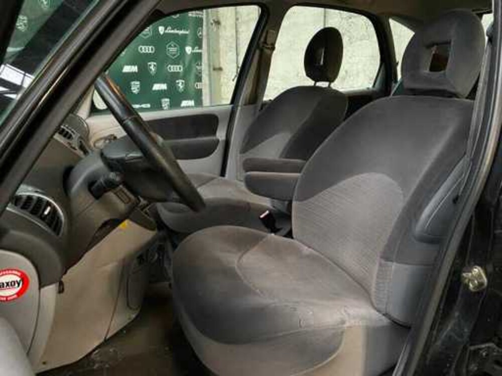 Citroen - Xsara Picasso - 1.6i Attraction