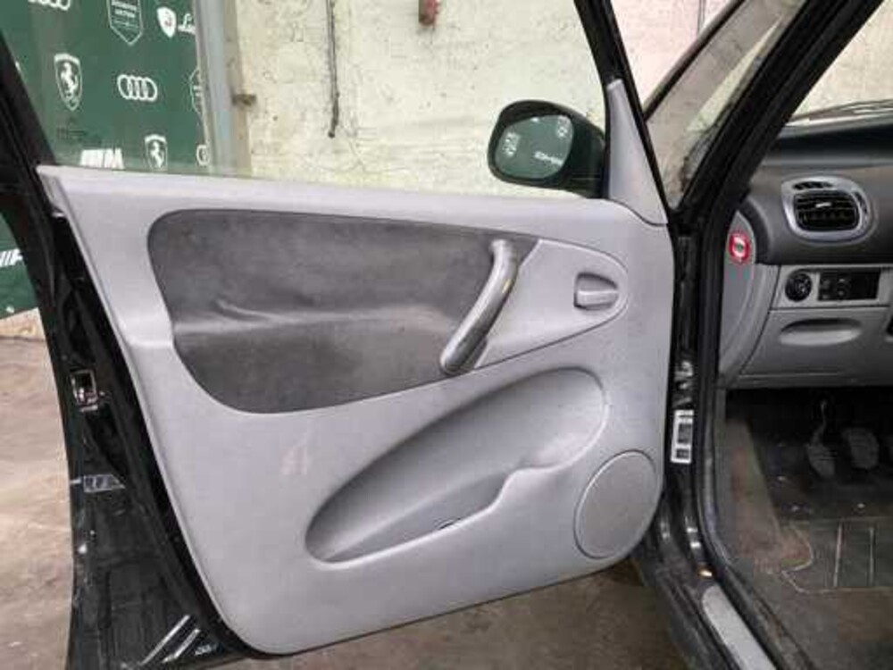 Citroen - Xsara Picasso - 1.6i Attraction