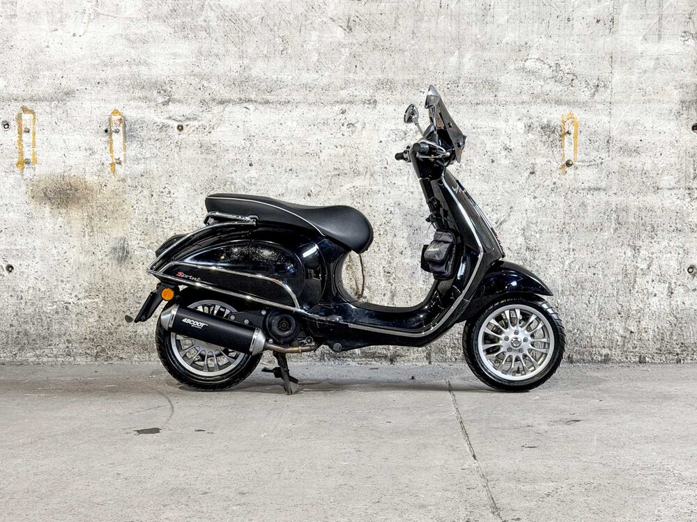 Piaggo Vespa Sprint (Origineel-NL), DGR-73-B