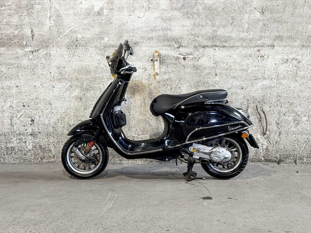 Piaggo Vespa Sprint (Origineel-NL), DGR-73-B