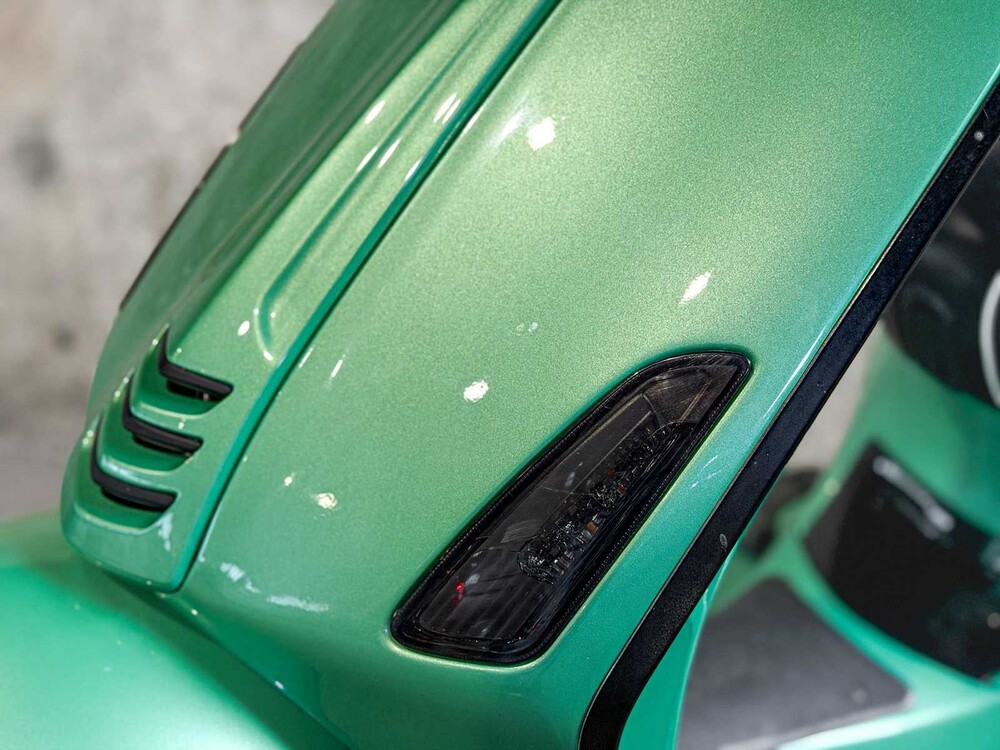 Piaggo Vespa Sprint Custom (Origineel-NL), DJH-28-Z