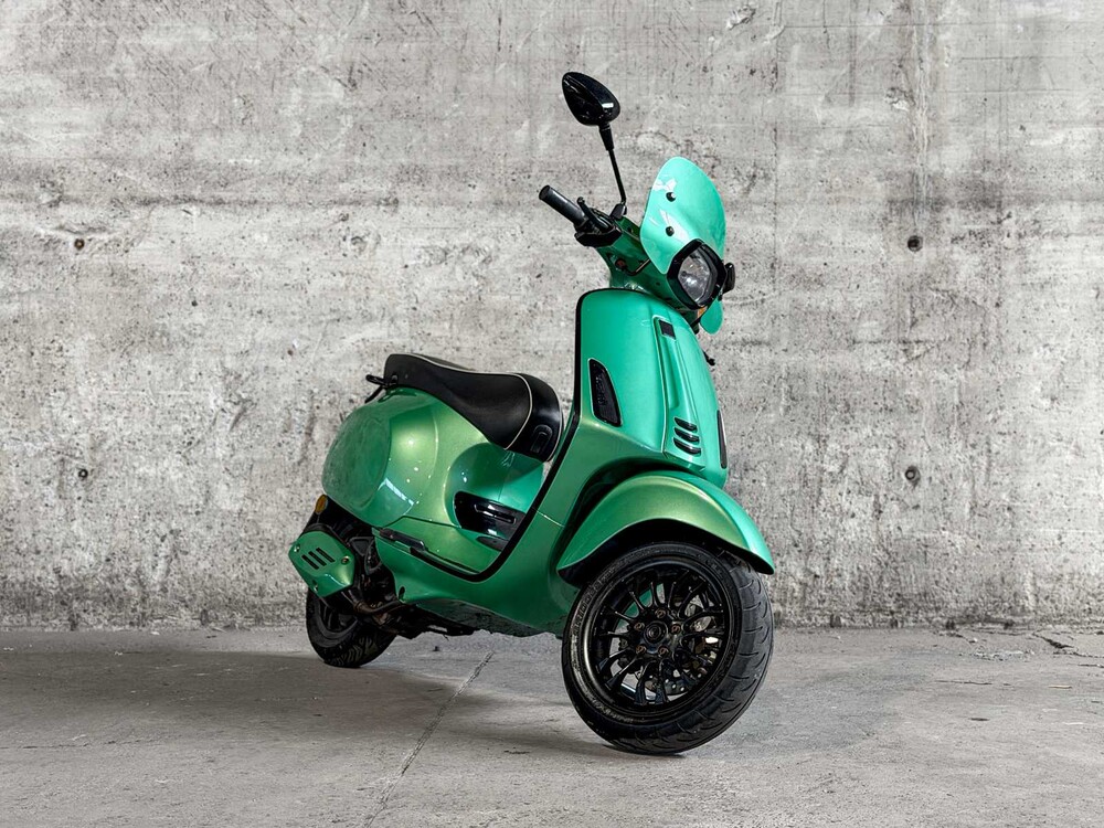 Piaggo Vespa Sprint Custom (Origineel-NL), DJH-28-Z