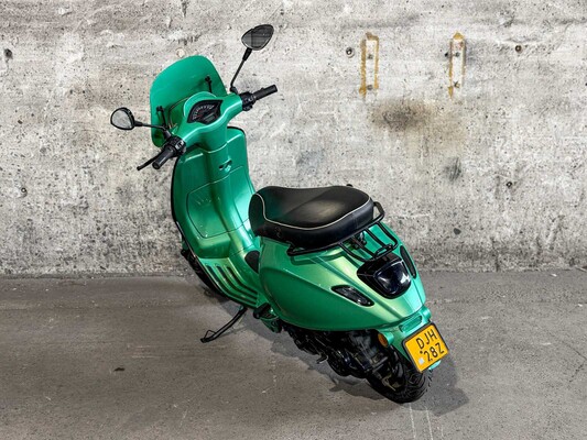 Piaggo Vespa Sprint Custom (Origineel-NL), DJH-28-Z