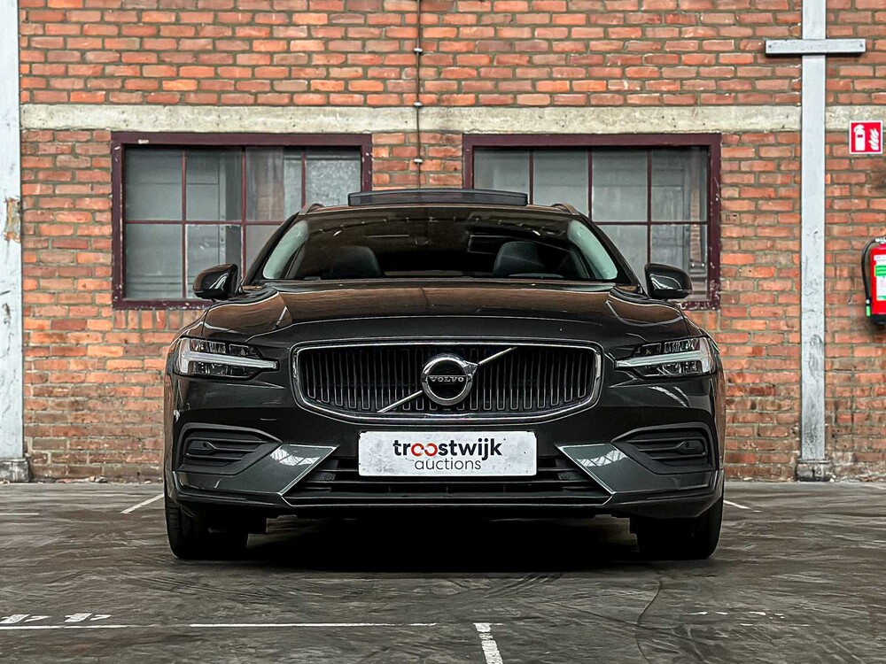 Volvo V60 2.0 T4 Momentum Proline 188pk 2019 (Original-NL), ZP-740-L