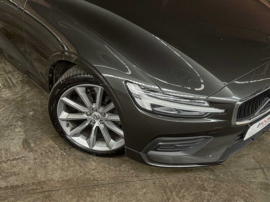 Volvo V60 2.0 T4 Momentum Proline 188pk 2019 (Original-NL), ZP-740-L