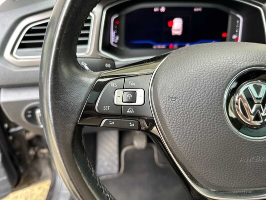 Volkswagen T-Roc 1.0 TSI Style 116pk 2018 (Origineel-NL) 75.852 KM, RS-137-V