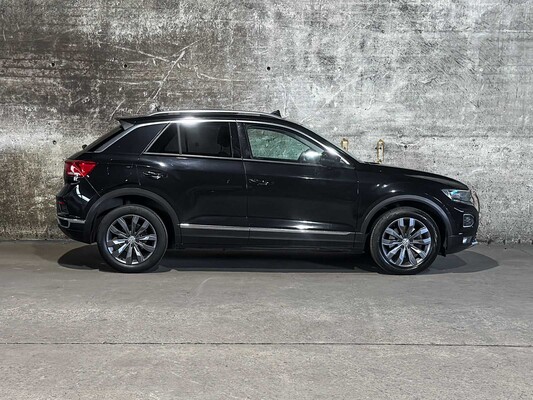 Volkswagen T-Roc 1.0 TSI Style 116pk 2018 (Origineel-NL) 75.852 KM, RS-137-V
