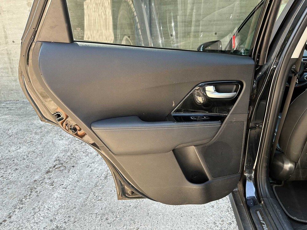 Kia e-Niro ExecutiveLine 64 kWh 204pk 2019 (Origineel-NL + 2e eigenaar), G-935-SH