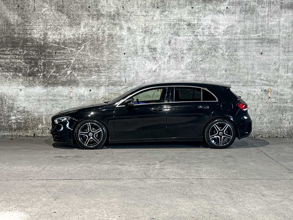 Mercedes-Benz A180 d Business Solution AMG 116pk 2019 A-klasse, L-277-BV
