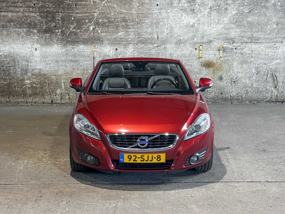 Volvo C70 Convertible 2.5 T5 Tourer 230pk 2011 (Origineel-NL), 92-SJJ-8