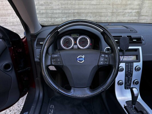 Volvo C70 Convertible 2.5 T5 Tourer 230pk 2011 (Origineel-NL), 92-SJJ-8