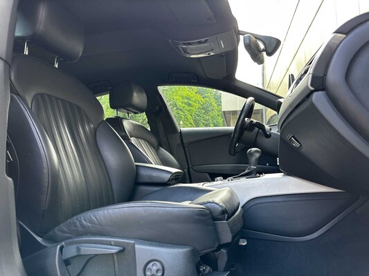 Audi A7 Sportback 2.8 V6 FSI quattro S edition 204pk 2014 (Origineel-NL), 2-XHH-08