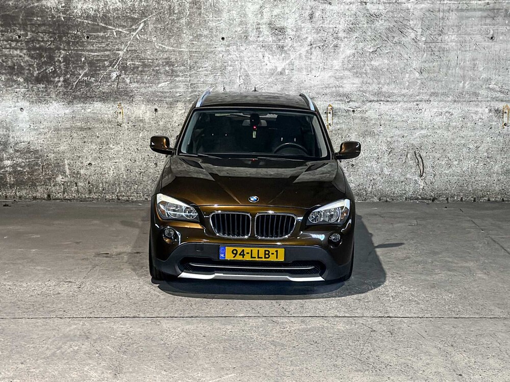 BMW X1 sDrive18i Executive 150pk 2010 (Origineel-NL), 94-LLB-1