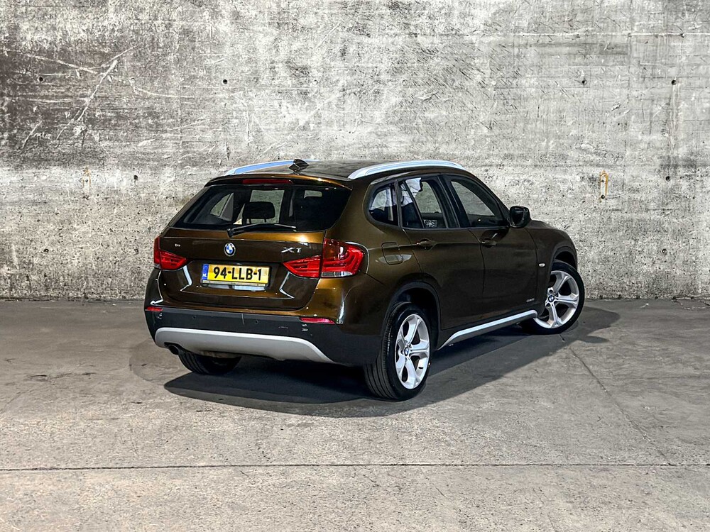BMW X1 sDrive18i Executive 150pk 2010 (Origineel-NL), 94-LLB-1
