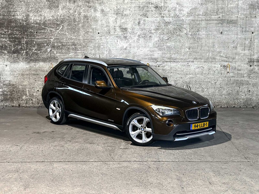 BMW X1 sDrive18i Executive 150pk 2010 (Origineel-NL), 94-LLB-1