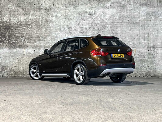 BMW X1 sDrive18i Executive 150pk 2010 (Origineel-NL), 94-LLB-1