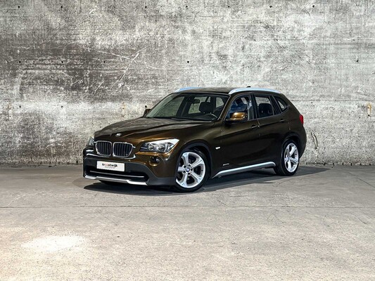 BMW X1 sDrive18i Executive 150pk 2010 (Origineel-NL), 94-LLB-1