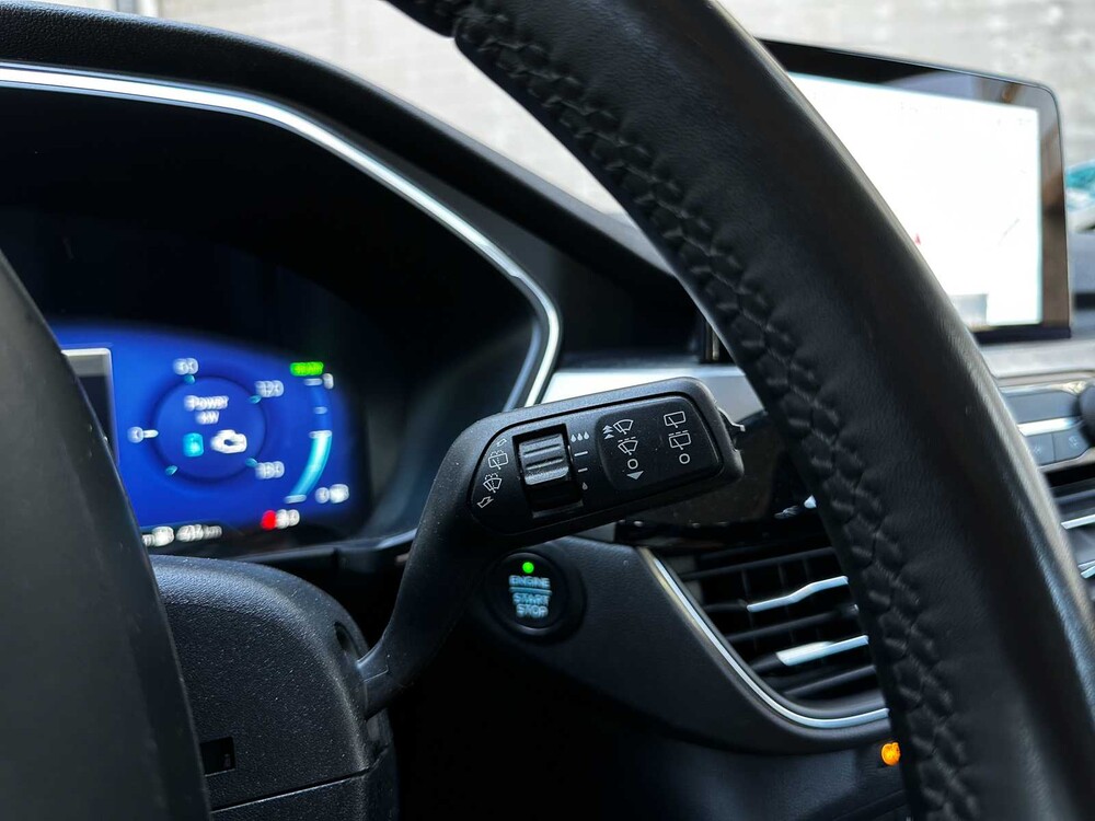 Ford Kuga 2.5 PHEV Titanium 225pk 2023 (Origineel-NL), S-543-KD