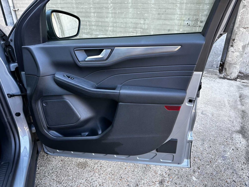 Ford Kuga 2.5 PHEV Titanium 225pk 2023 (Origineel-NL), S-543-KD