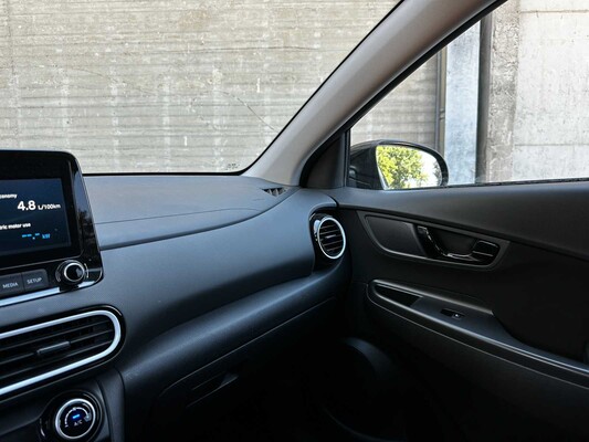 Hyundai Kona 1.6 GDI Twist DCT 5d 77 kW 141pk 2020