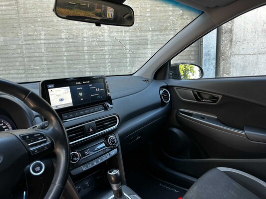 Hyundai Kona 1.6 GDI Twist DCT 5d 77 kW 141pk 2020