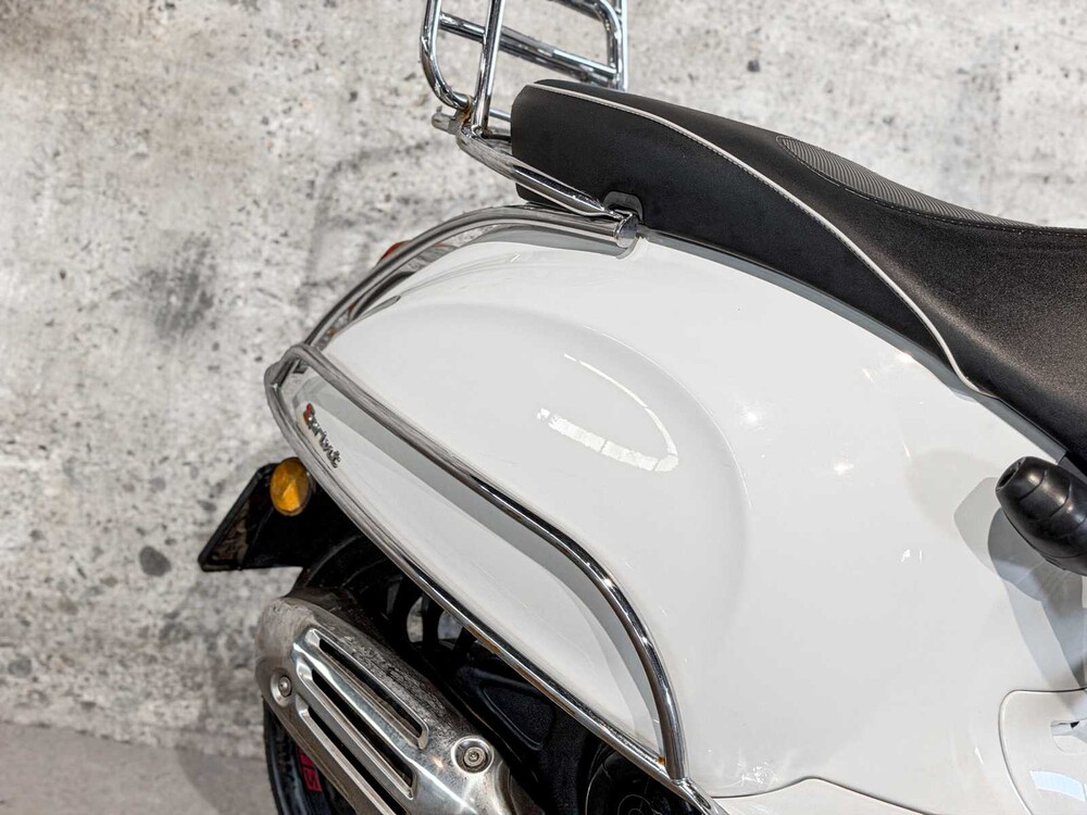 Piaggo Vespa Sprint (Origineel-NL), DRJ-47-K