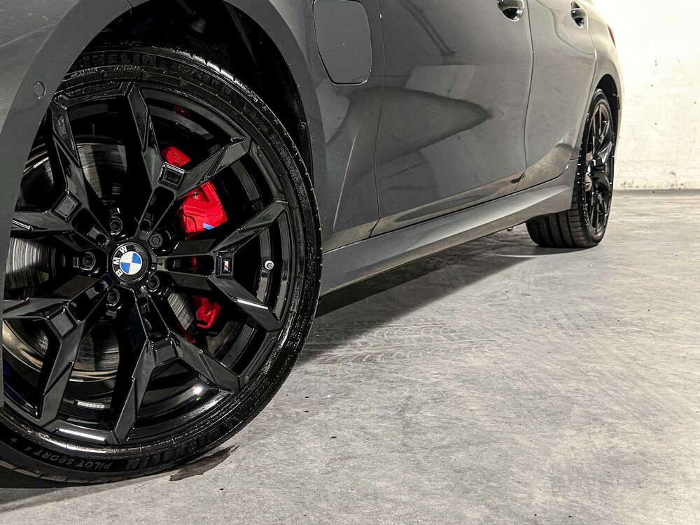 BMW 330e Touring 3-serie 292pk 2025 (Origineel-NL + 1e eigenaar), JGL-92-H