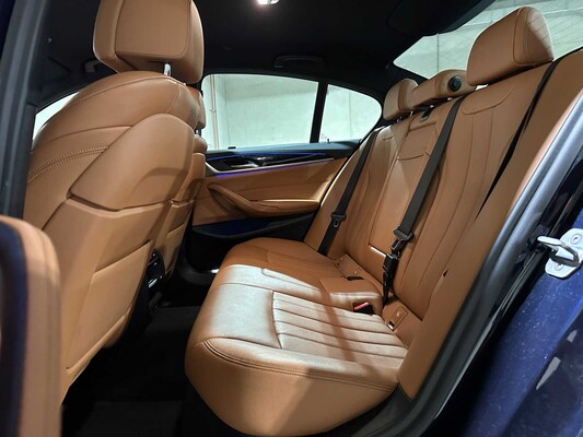 BMW 530e iPerformance High Executive 5-serie 252pk 2019 (Origineel-NL + 1eigenaar), ZT-244-H