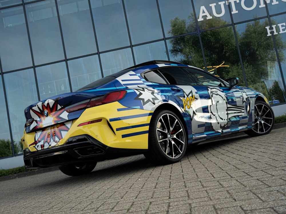 BMW M850i Gran Coupé 4.4 V8 xDrive -The 8 X Jeff Koons- M-Performance 530pk 2023 (1 van 99) (NEW) 8-Serie (Origineel-NL + 1e Eigenaar)