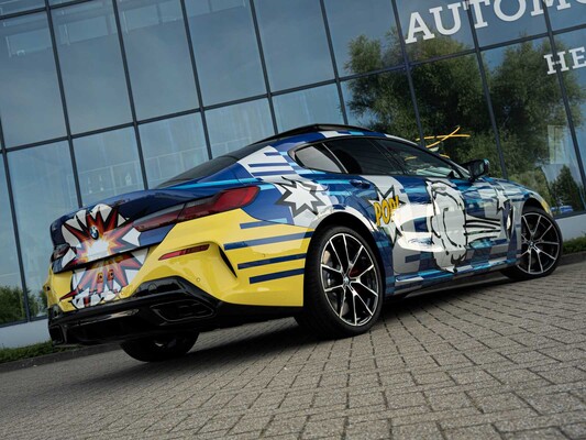 BMW M850i Gran Coupé 4.4 V8 xDrive -The 8 X Jeff Koons- M-Performance 530pk 2023 (1 van 99) (NEW) 8-Serie (Origineel-NL + 1e Eigenaar)