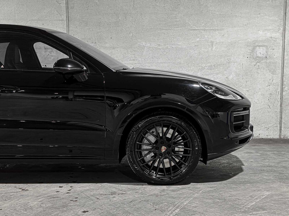 Porsche Cayenne Coupe Turbo 4.0 V8 549pk 2019, J-757-HF