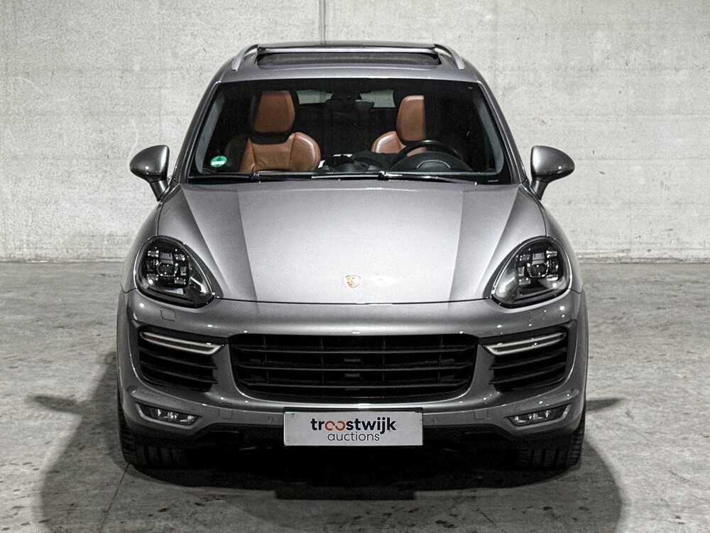 Porsche Cayenne Turbo 4.8 V8 520pk 2017 Sport-Chrono