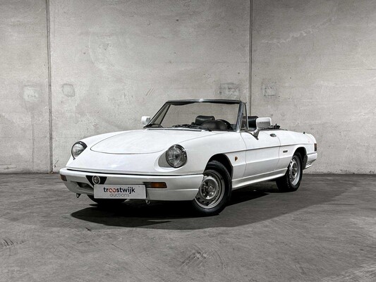 Alfa Romeo Spider S3 116pk 1988