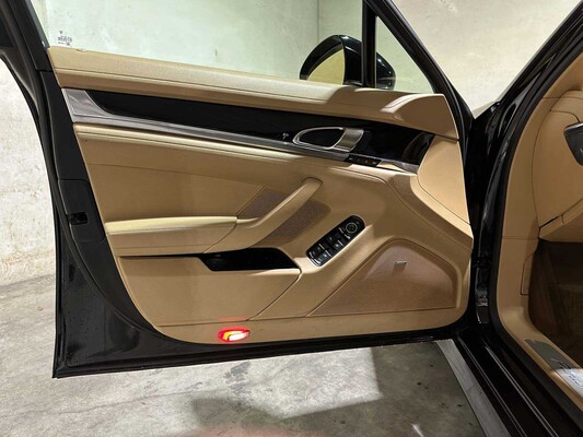 Porsche Panamera 3,6 V6 299 PS 2012, RJ-394-N
