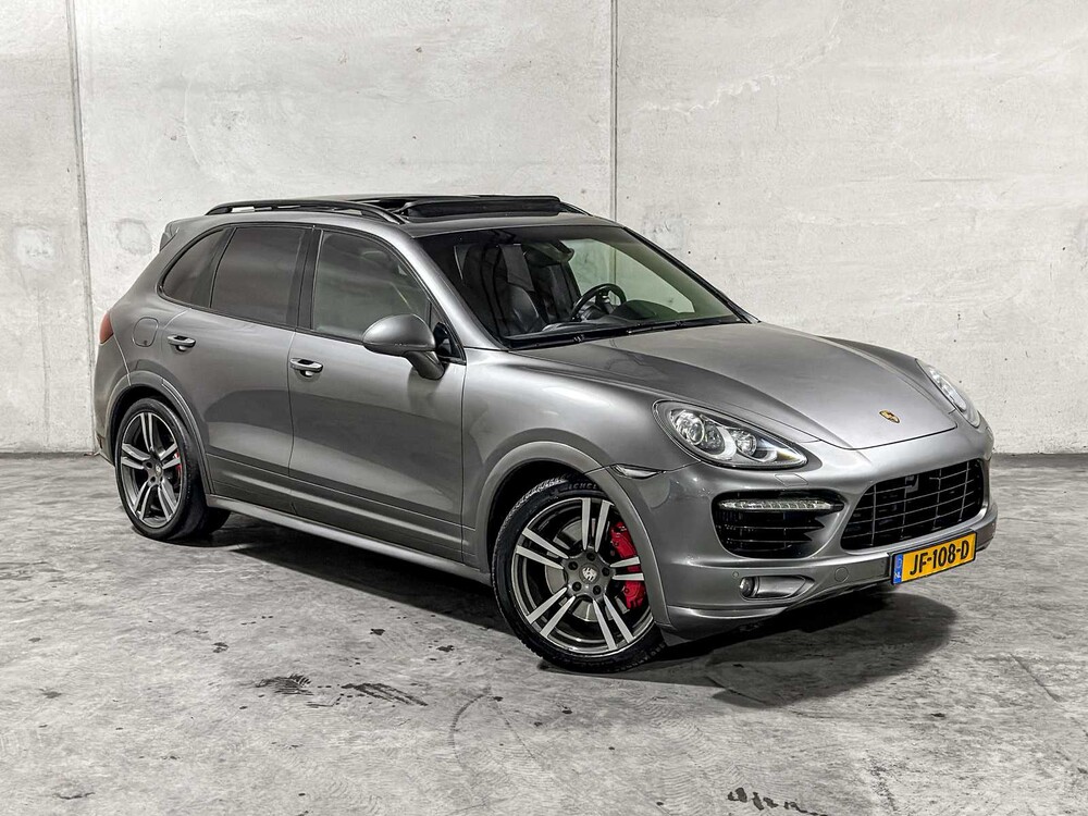 Porsche Cayenne Turbo 4.8 V8 500pk 2010, JF-108-D