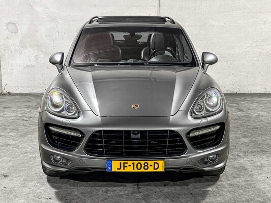 Porsche Cayenne Turbo 4.8 V8 500pk 2010, JF-108-D