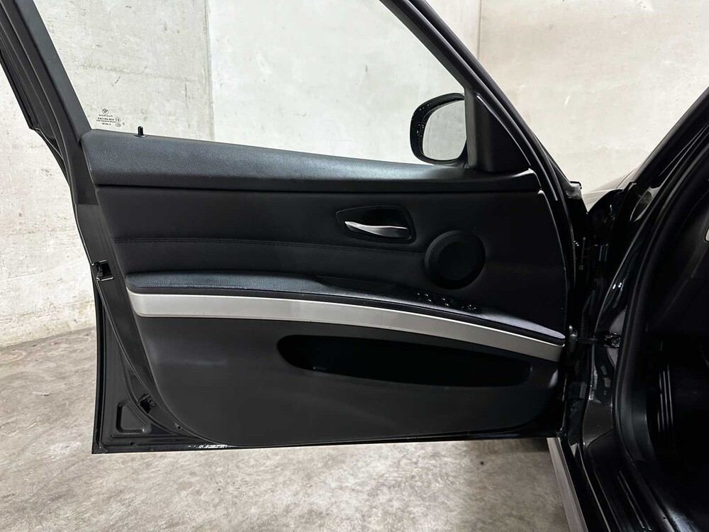 BMW ALPINA D3 Biturbo Touring 211pk 2012, HBZ-58-R -Handgeschakeld-