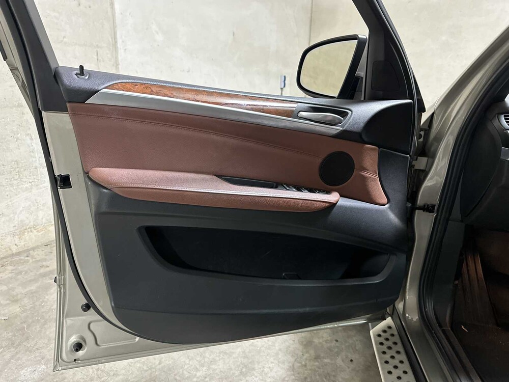 BMW X5 xDrive35i Executive 306pk 2012, HL-425-G