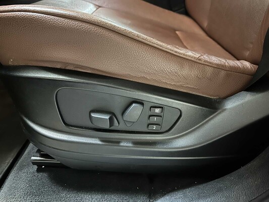 BMW X5 xDrive35i Executive 306pk 2012, HL-425-G