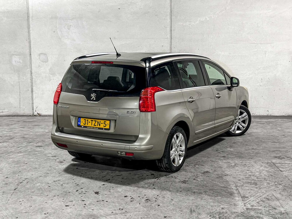 Peugeot 5008 1.6 THP Blue Lease Executive 7-persoons 156pk 2012 (Origineel-NL), 31-TZN-5