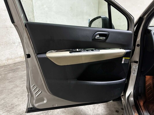 Peugeot 5008 1.6 THP Blue Lease Executive 7-persoons 156pk 2012 (Origineel-NL), 31-TZN-5