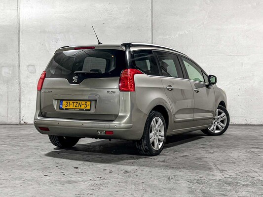 Peugeot 5008 1.6 THP Blue Lease Executive 7-persoons 156pk 2012 (Origineel-NL), 31-TZN-5